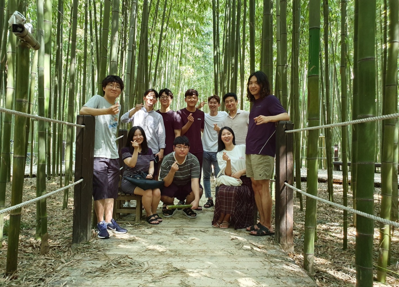 대나무숲단체2