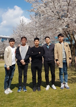 2019_Apr_group photo